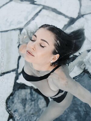 Cathy Hummels Nude Leaked Photo #5