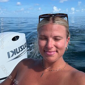 Cayla Vanderbaan leaked photo #20