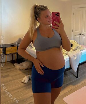 Cayla Vanderbaan leaked photo #26