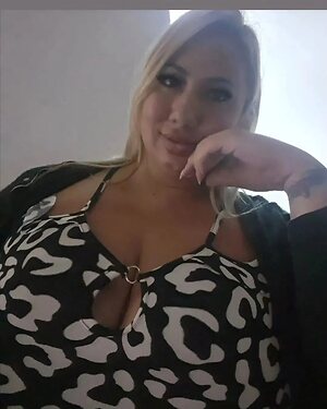 Cecilia C. leaked photo #47