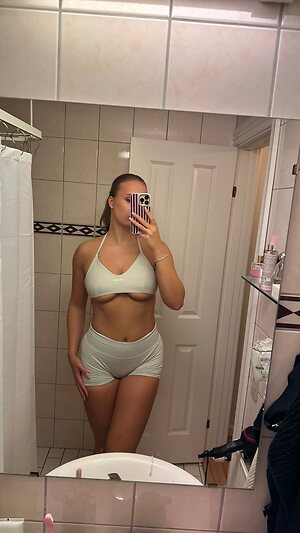 Cecilie Hoyer leaked photo #53