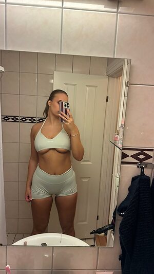 Cecilie Hoyer leaked photo #54