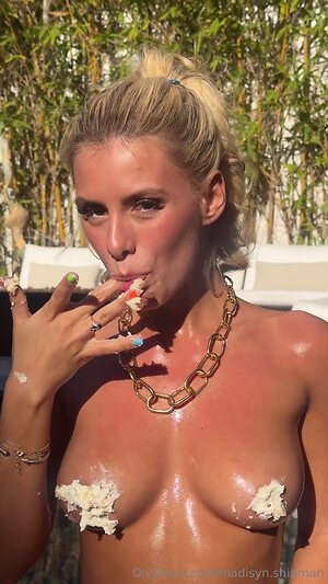Celebrity Babes and Models - Exposing - Updated Regularly leaked photo #60