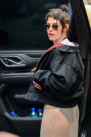 Celebrity OOPS! (Nip slip, upskirt, c-through, Cameltoes &a Nude Leaked Photo #42