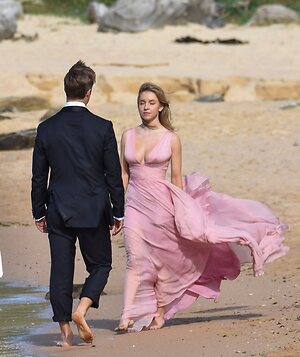 Celebrity Photos Unsorted