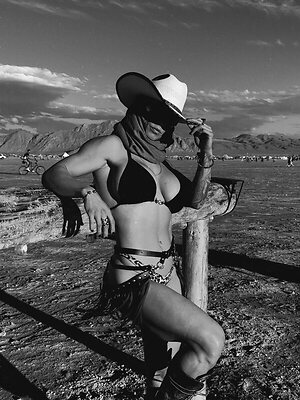 Celeste Bonin leaked photo #43