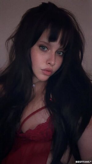 Celina_x31 leaked photo #2