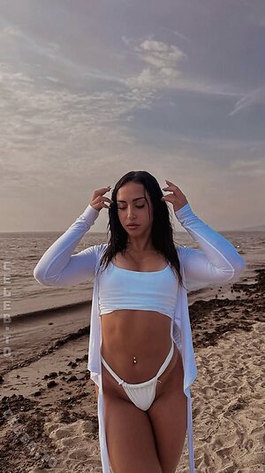Celine Ludovica Delia photo