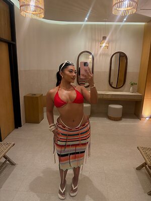 Set 3 — 14 photos