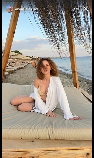 Ceren Yılmaz leaked photo #9