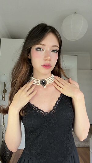 cey_lazuli leaked photo #76