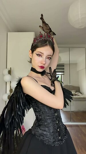 cey_lazuli leaked photo #128