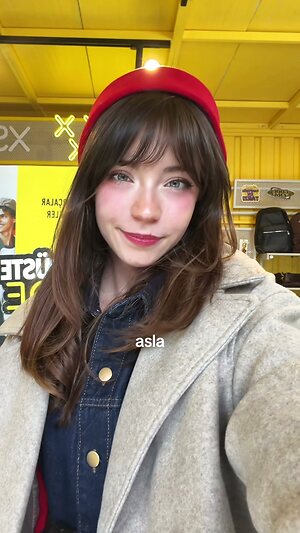 cey_lazuli leaked photo #145