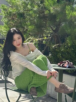 Chaeryeong leaked photo #12