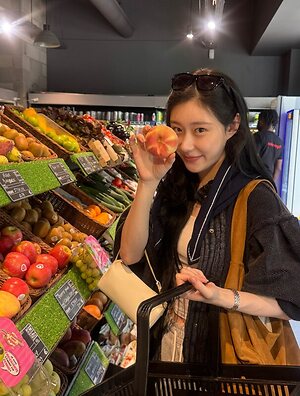 Chaeryeong leaked photo #54