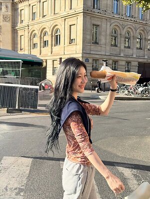 Chaeryeong leaked photo #61