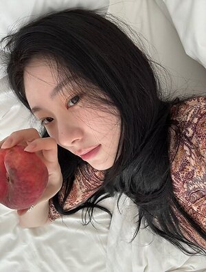 Chaeryeong leaked photo #64