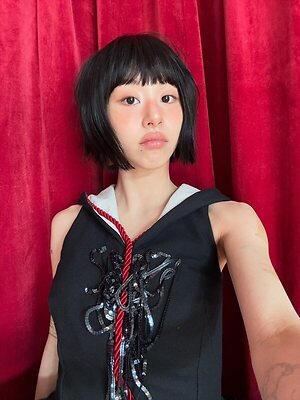 Chaeyoung leaked photo #8