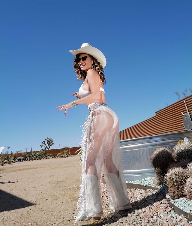 Chanel West Coast leaked photos
