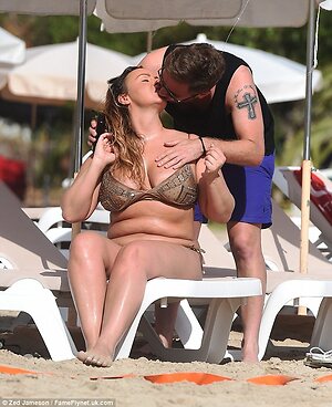 Chanelle Hayes leaked photo #4