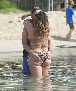 Chanelle Hayes leaked photo #7