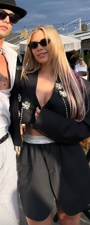 Chany Dakota photo