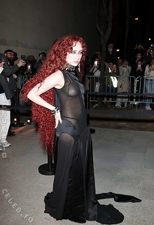 Chappell Roan Nude Leaked Photo #32