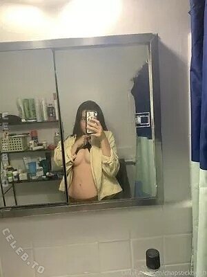 Chapstickbxtch Nude Leaked Photo #124