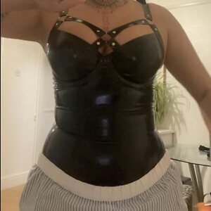 Charleymcmahon leaked photo #8
