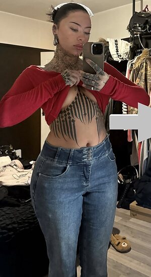 Charleymcmahon leaked photo #19