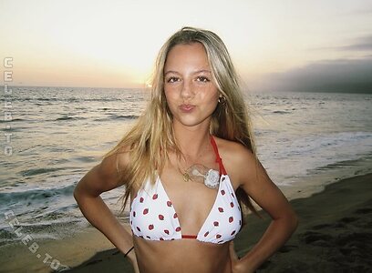 Charli Kamara Nude Leaked Photo #20