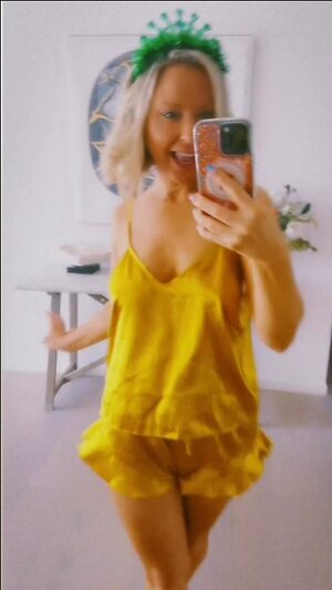 Charli Robinson leaked photo #36