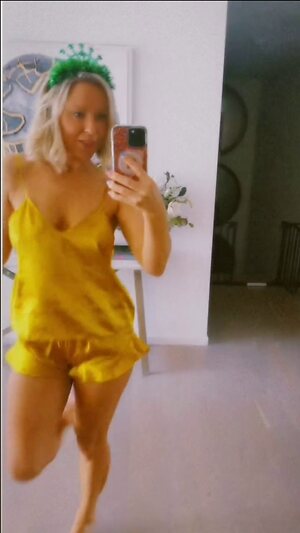 Charli Robinson leaked photo #37