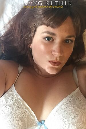 Charli russon Nude Leaked Photo #81