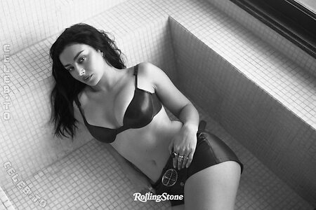 Charli XCX photo