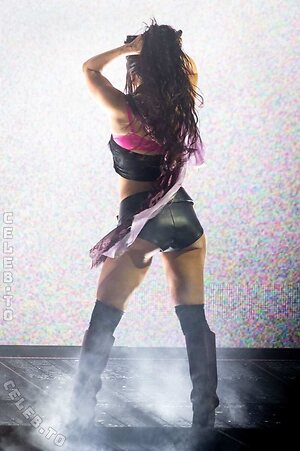Charli XCX photo