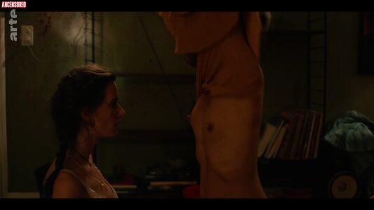 Charlie Dagelet Nude Leaked Photo #23