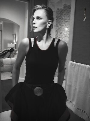 Charlize Theron leaked photos