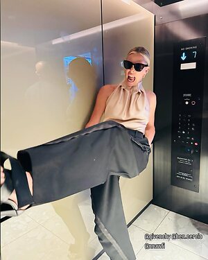 Charlize Theron leaked photo #82