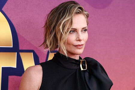 Charlize Theron leaked photo #230