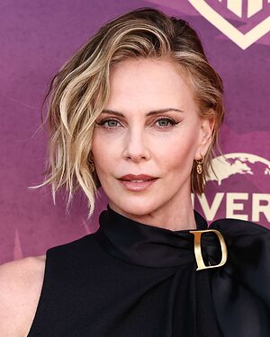 Charlize Theron leaked photo #232