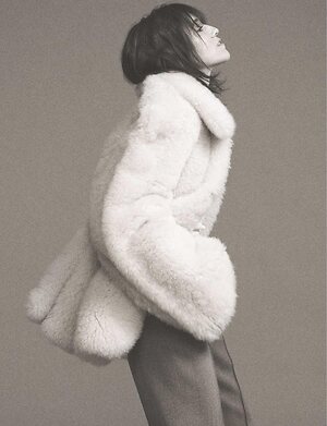 Charlotte Gainsbourg leaked photo #41