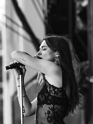 Charlotte Lawrence leaked photo #40