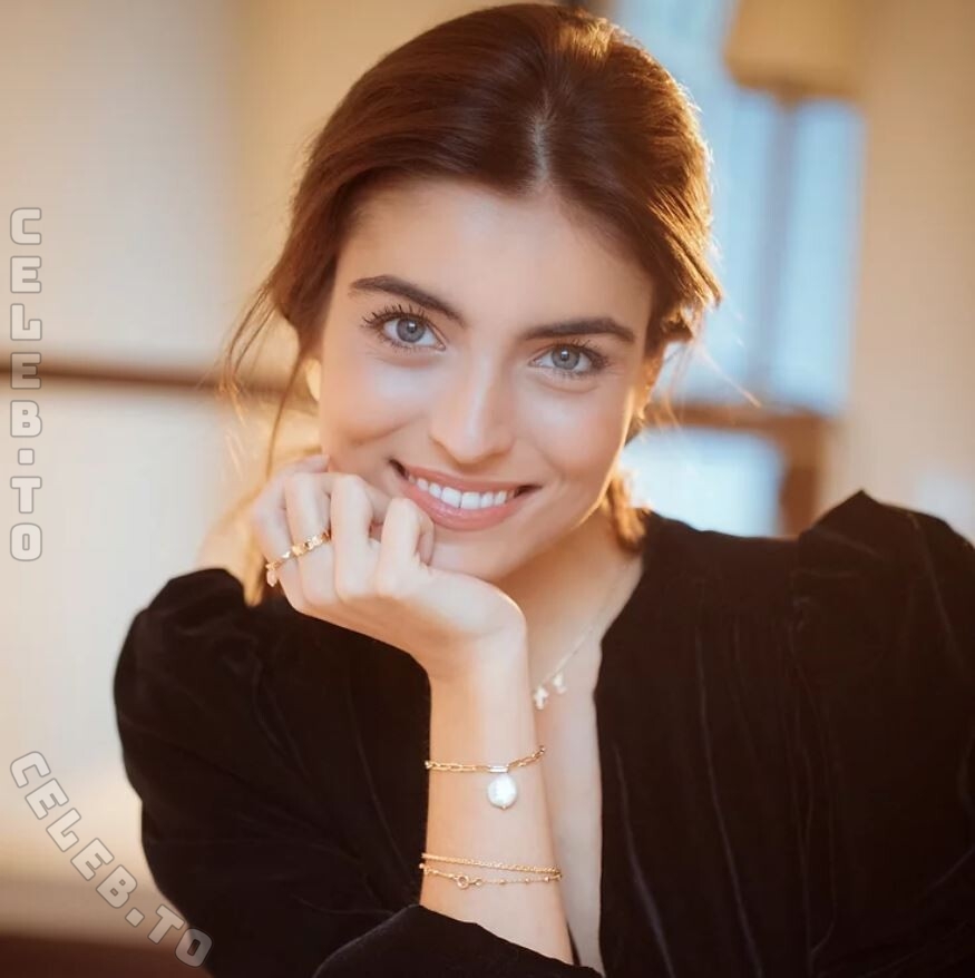 Charlotte Lemay photo