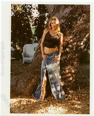 Charlotte McKinney Nude Leaked Photo #5