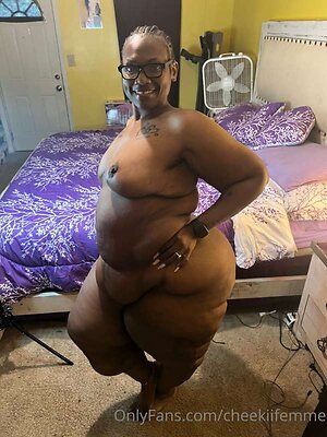 Cheekiifemme leaked photo #2