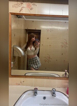 cheekykatx leaked photo #29