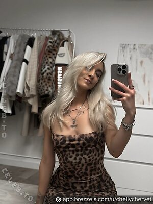Chellychervet Nude Leaked Photo #51