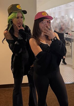 Chelsea Cook leaked photo #4