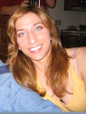 Chelsea Peretti leaked photo #6